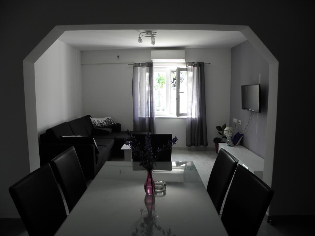 Apartment Jartic Betina  Esterno foto